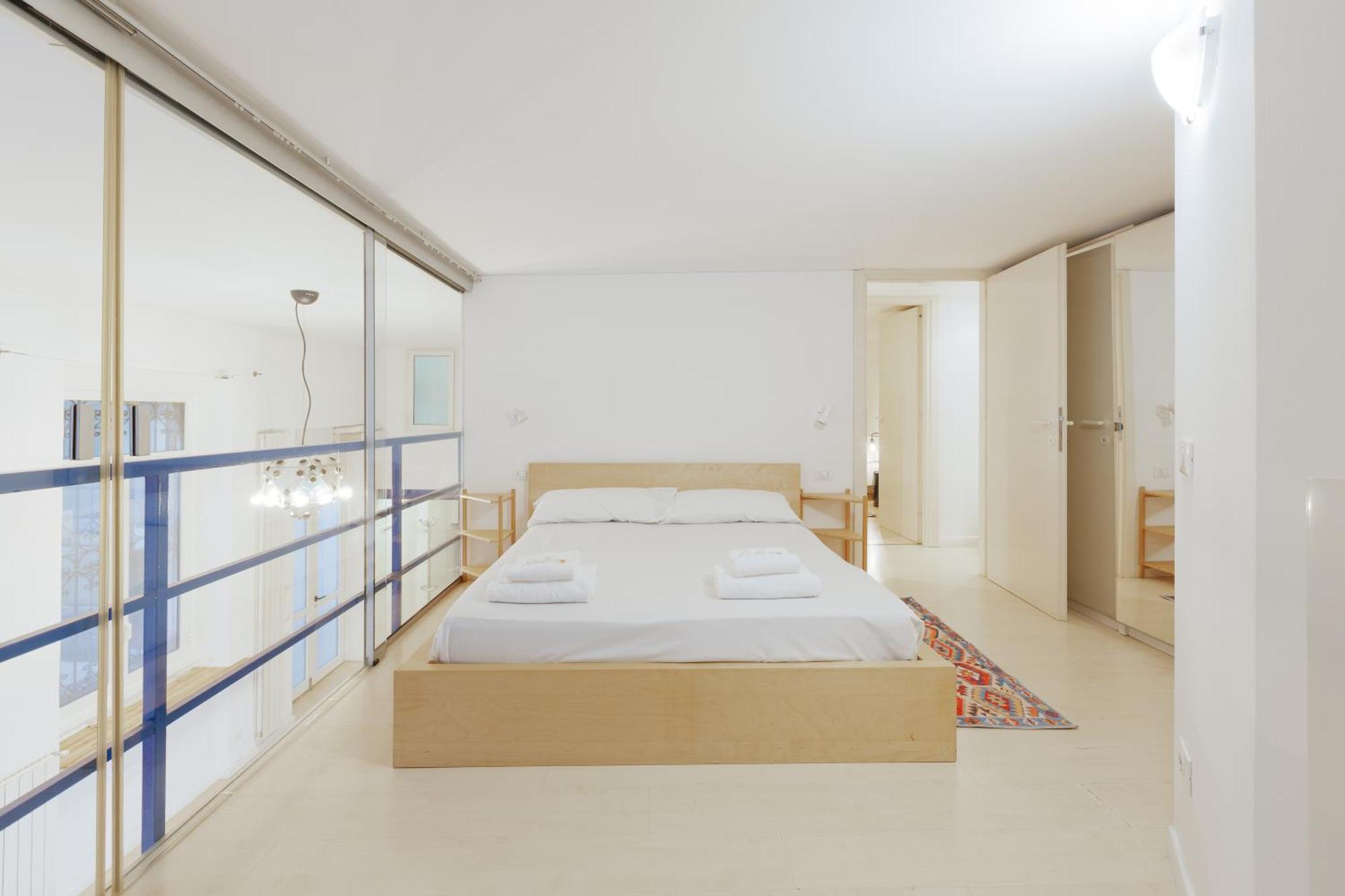 Sant'Agostino - Charming Retreat 210M From M2 Lejlighed Milano Eksteriør billede