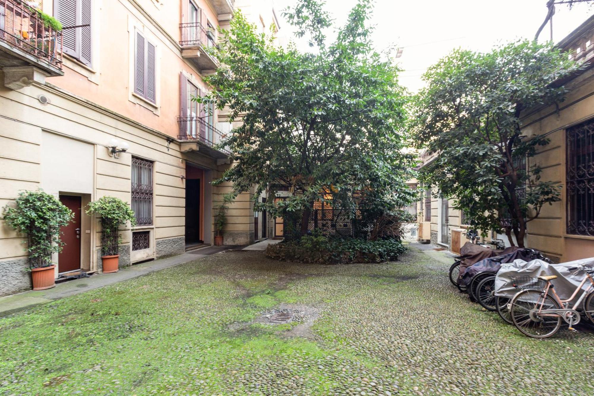 Sant'Agostino - Charming Retreat 210M From M2 Lejlighed Milano Eksteriør billede